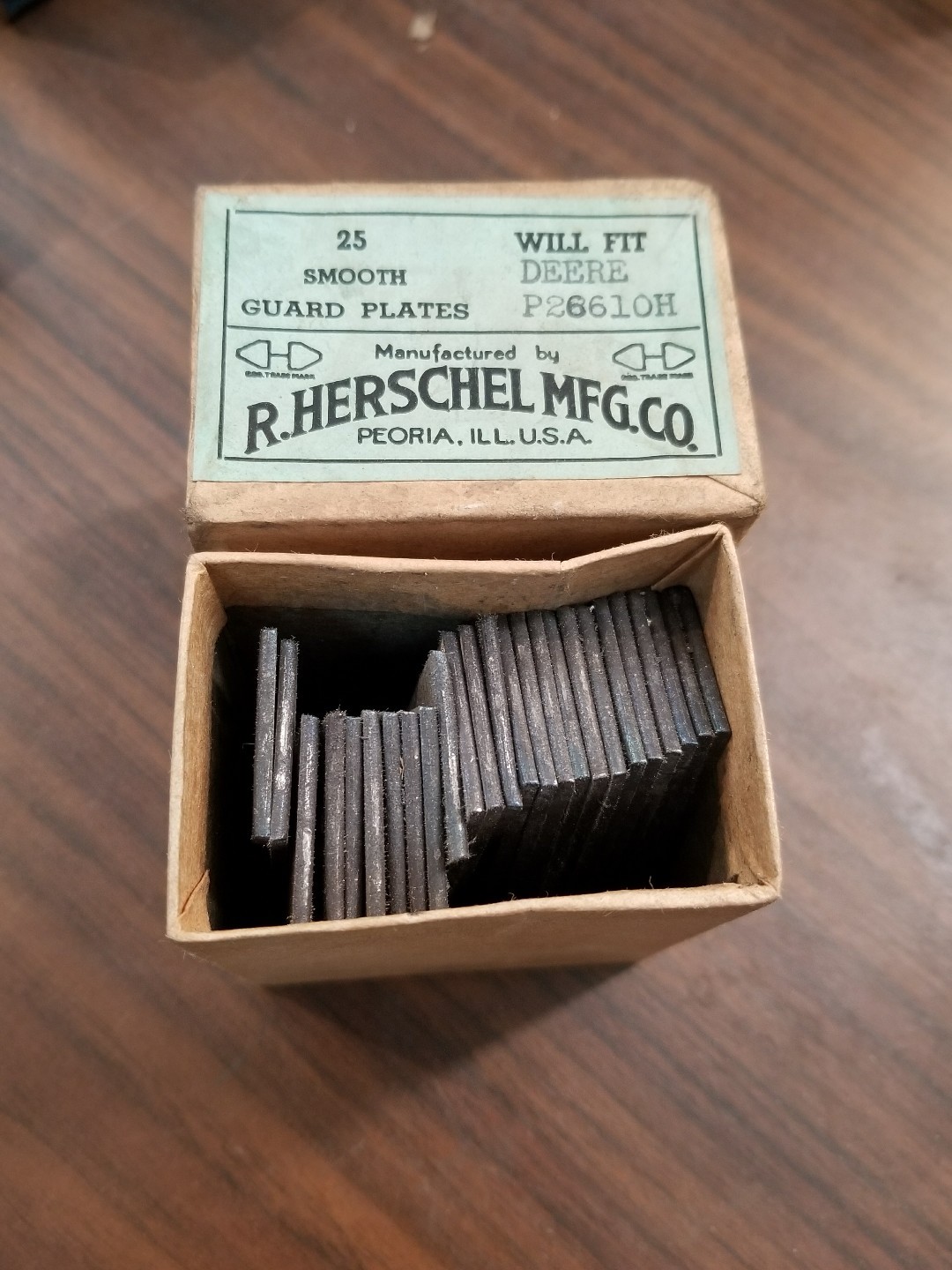 Hershel 25 Smooth Guard Plates Fits John Deere P26610H MB-1109-X4