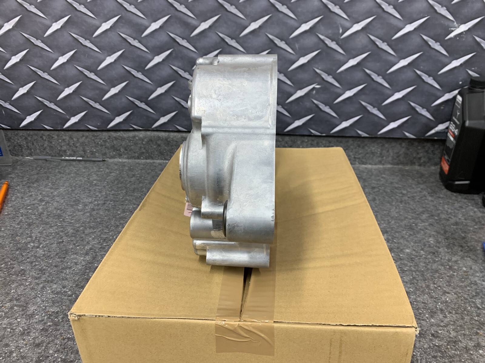 11200-HP1-670 NEW OEM HONDA LEFT ENGINE CRANKCASE 04-05 TRX450R