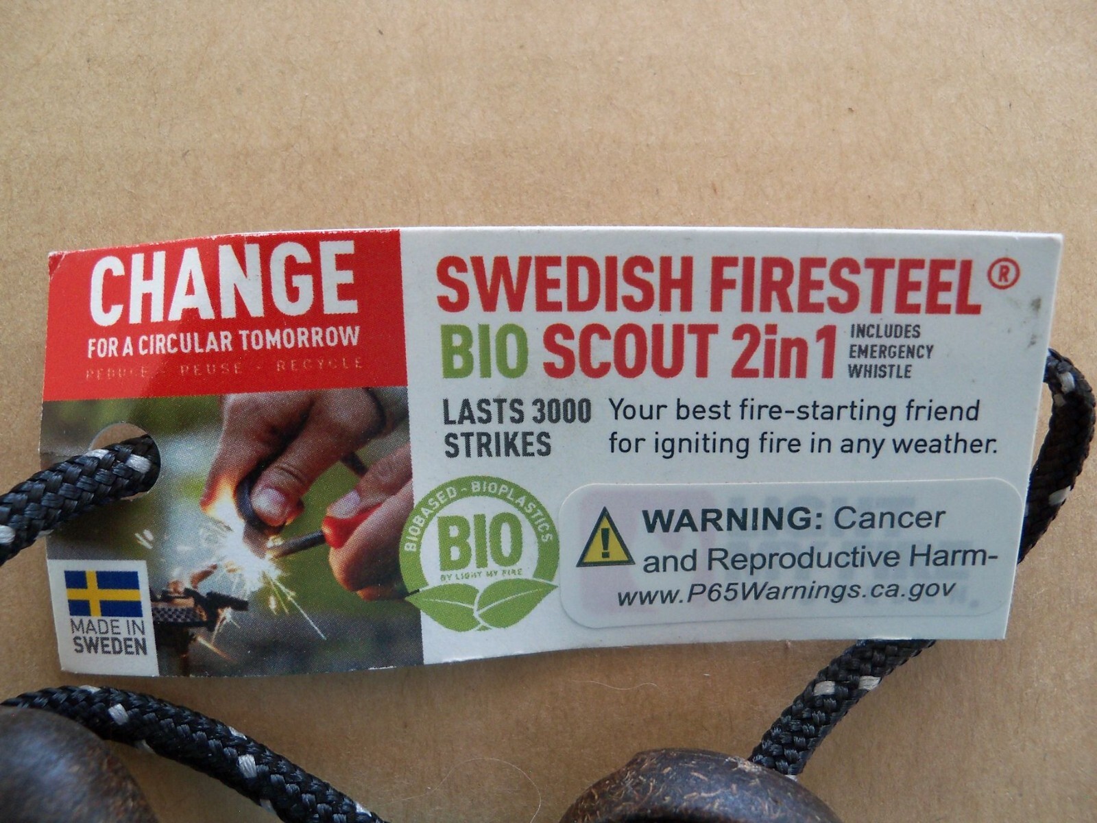 Light My Fire Swedish FireSteel Scout 2-in-1 - Fire Starter Flint Steel Whistle