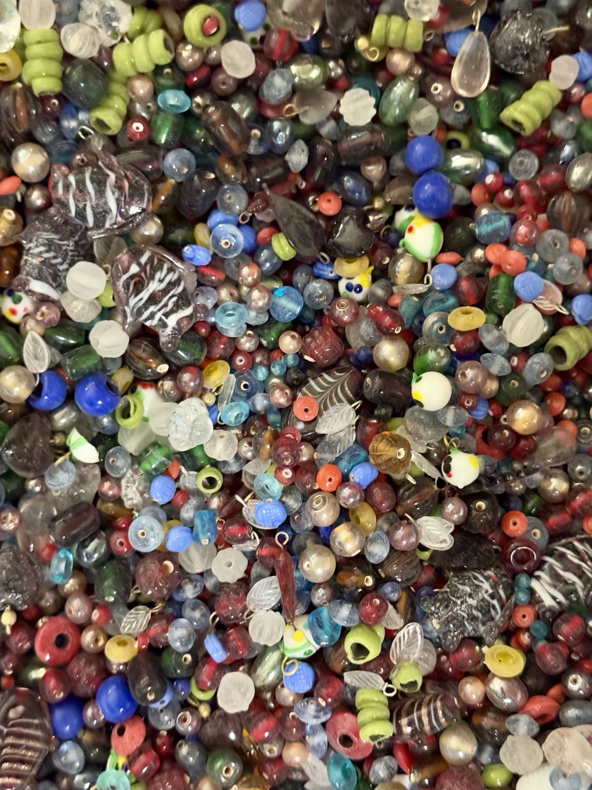 No. 2 EVERYTHING Mix 2 lb. Vintage Indian Glass Beads Lot Crafts Jewelry 800+