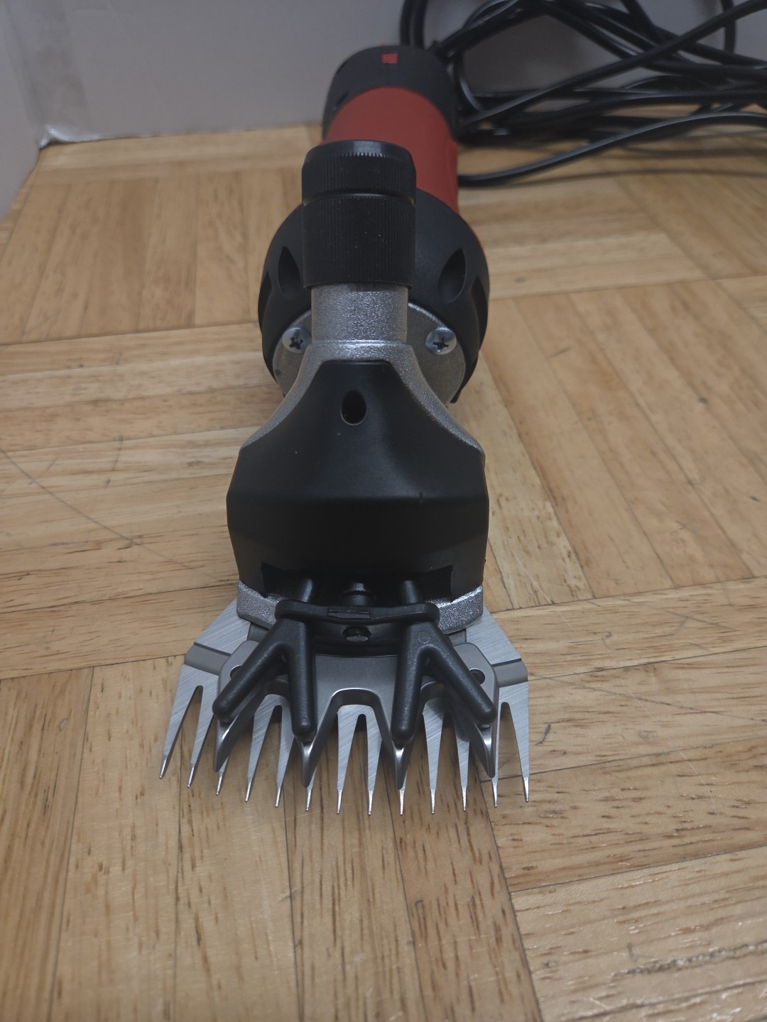 Dragro 500W Electric Sheep Shears 6 Speed Heavy Duty Livestock DG-A500