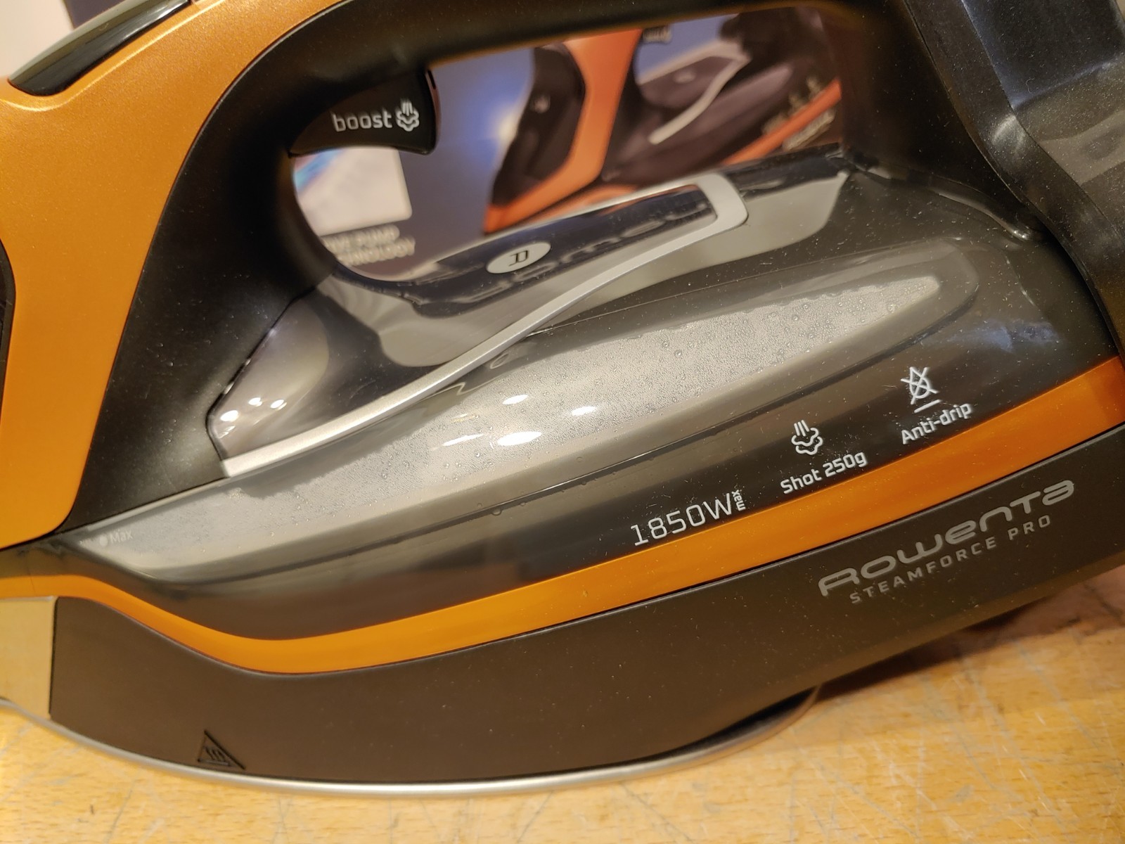 Rowenta Iron Steam Force Pro Steam Iron for Clothes, 1850 Watts, DW9580, Used