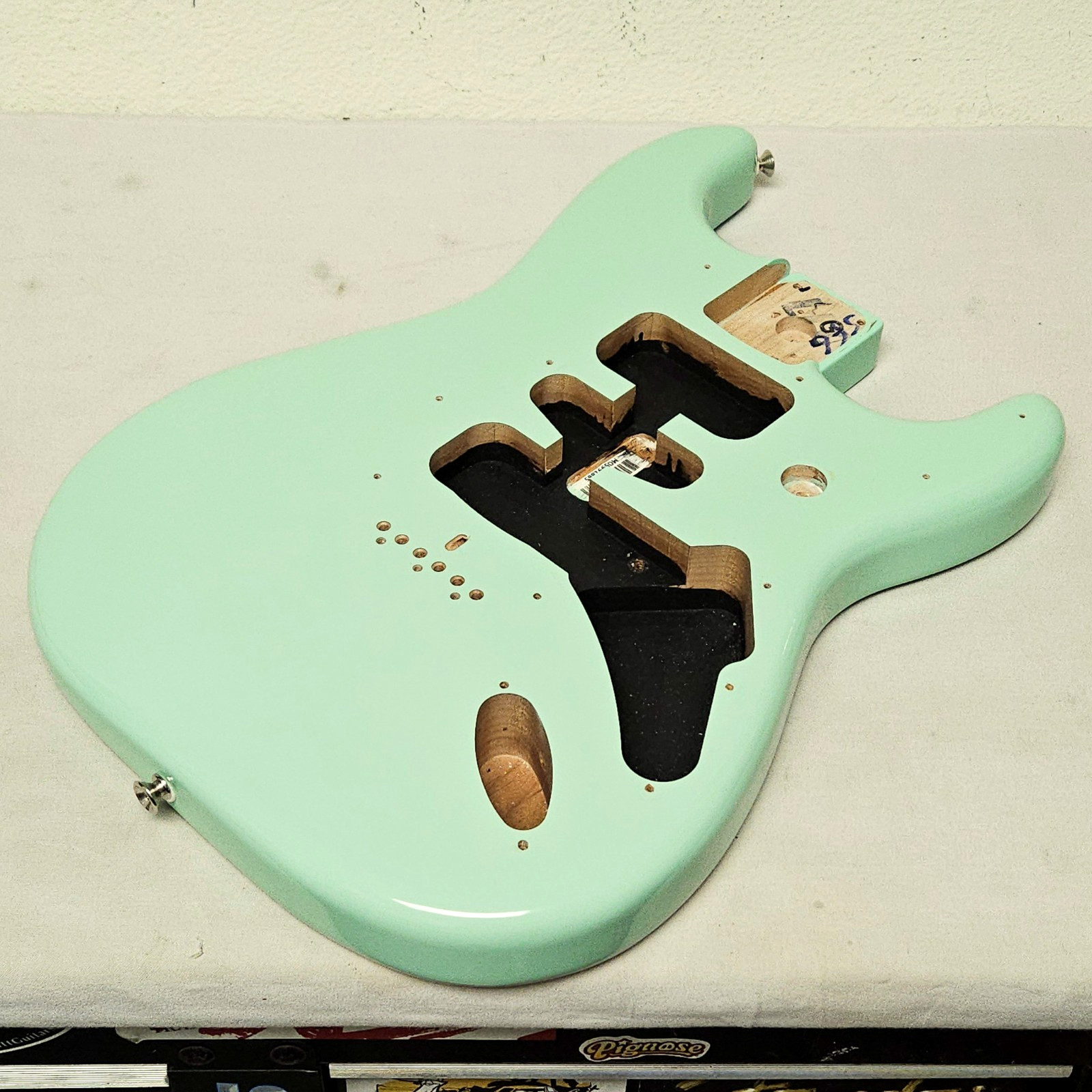 Fender Tom Delonge Stratocaster Alder Hardtail Body - Surf Green Strat Guitar