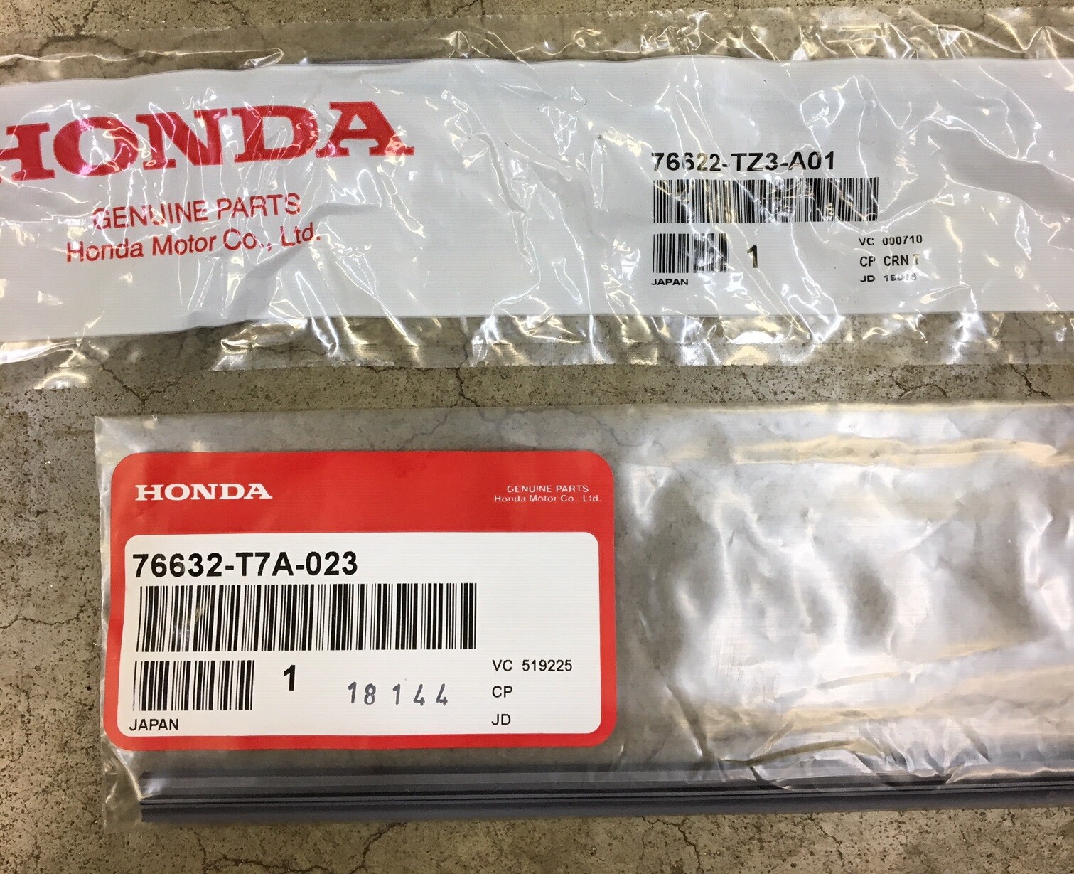 Genuine OEM Honda Accord 4dr Wiper Insert Pair Front 2018 - 2022 Inserts Set