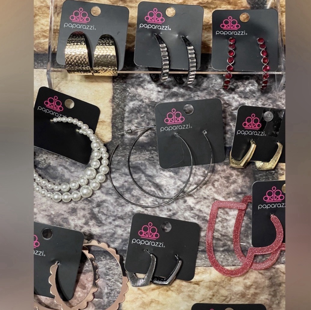 Paparazzi Fashion Costume Jewelry Assorted Earrings Hoops Dangle Boho Set Of 25