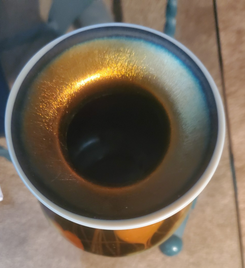 Vintage Imperial Freehand Vase W09 L08