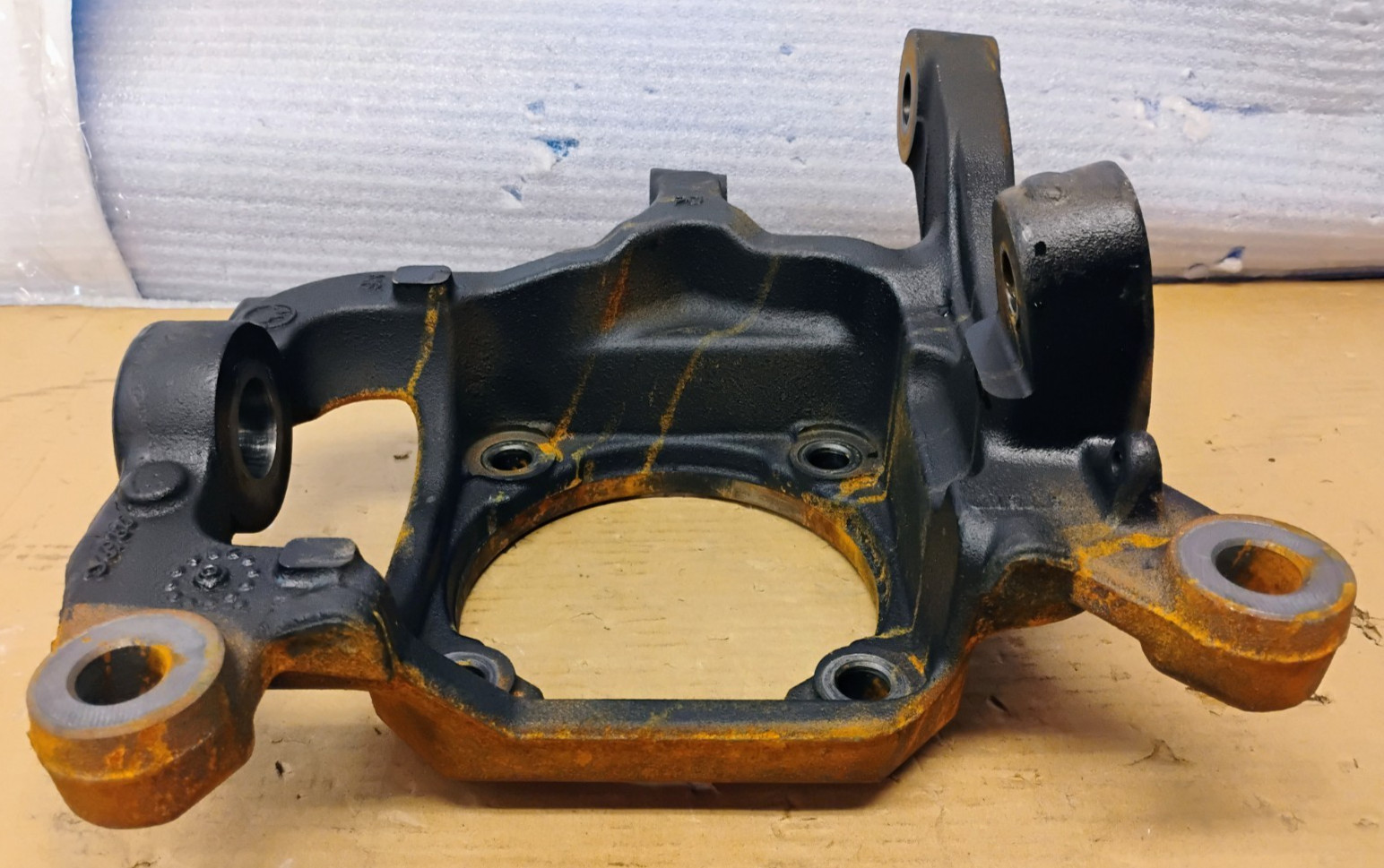 OEM Front Right Suspension Knuckle 2013-2026 Ram 2500/3500 8449576AA