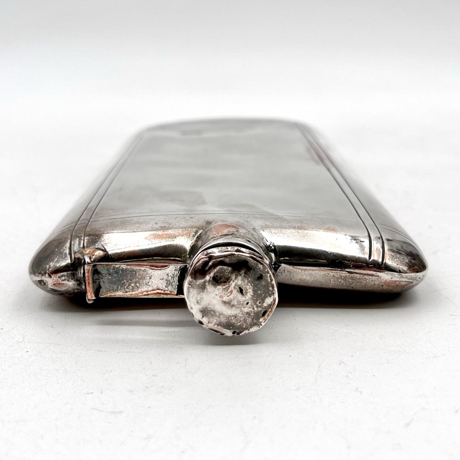 Antique Apollo Silver Co. 9.5-inch Silverplate Flask 0.5 Liter Capacity