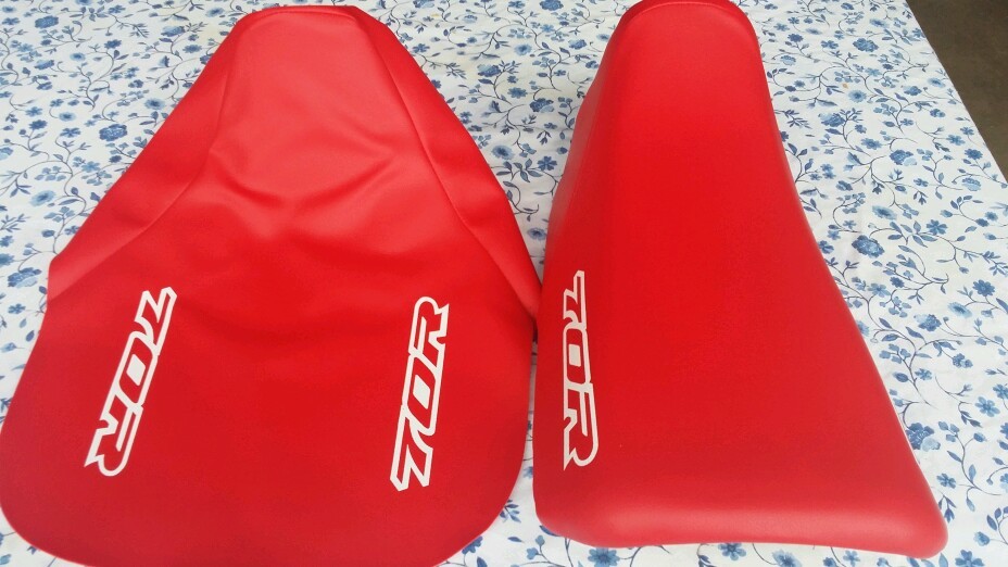 HONDA XR70R SEAT COVER 2000 MODEL Seat Cover RED (H-120)