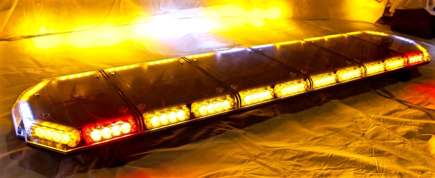 56" LED Strobe Beacon Warning Light Bar w/ Brake Lights & Turn Signals 104 LEDs