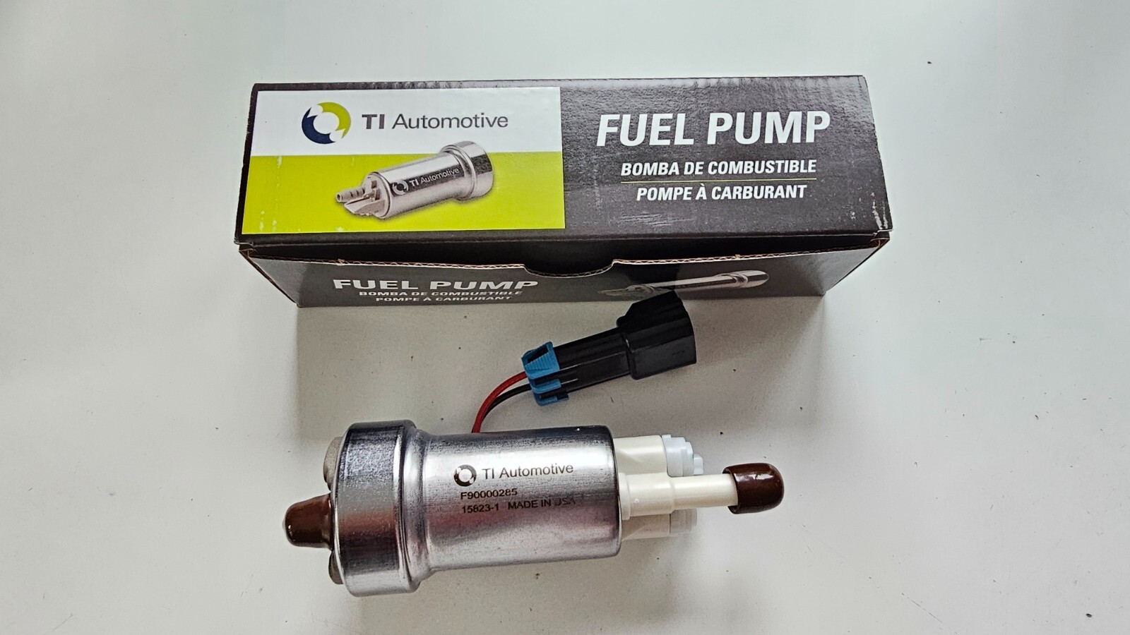 New Genuine Walbro TI 525 525lph Hellcat fuel pump F90000285 / installation kit