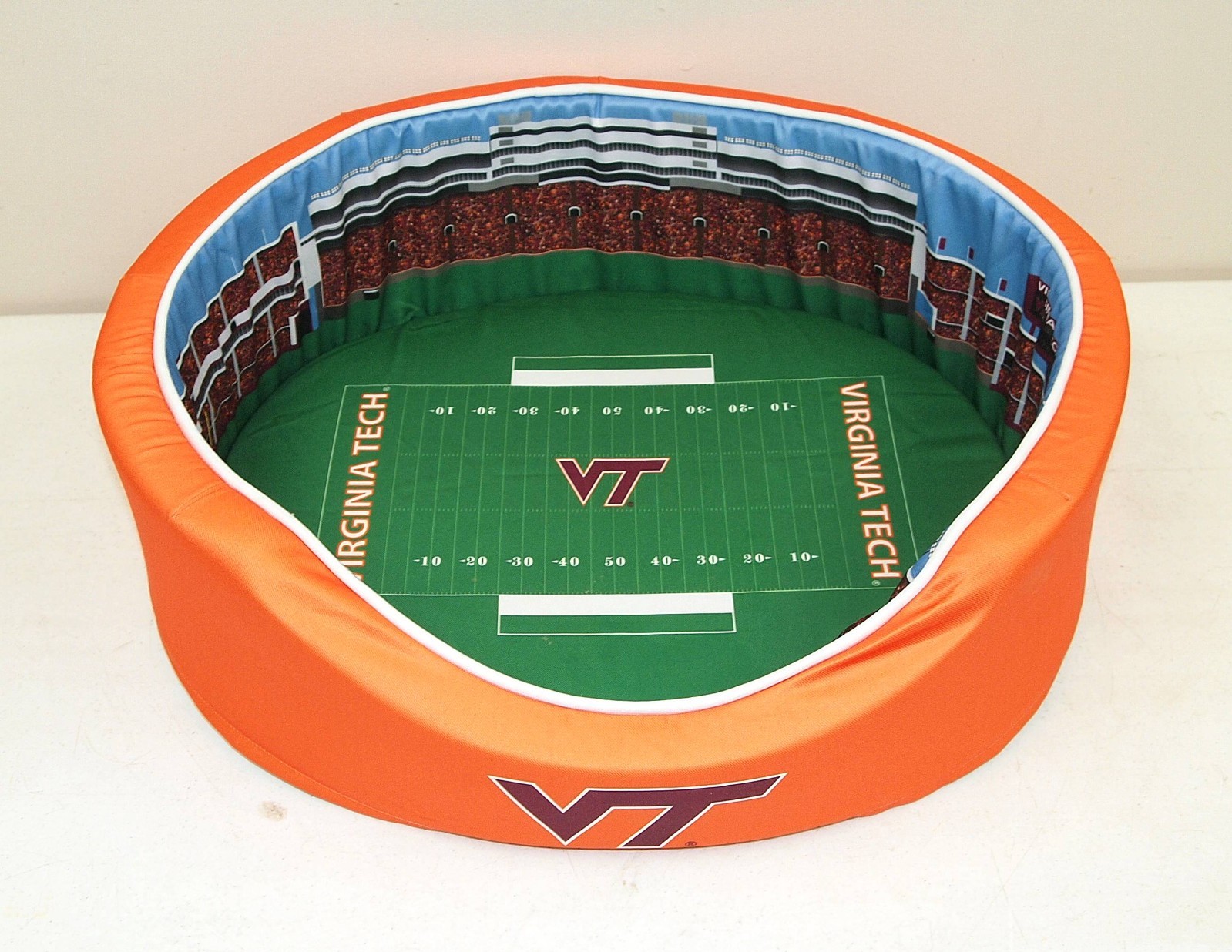 Rare! STADIUM SPOT Oval "VIRGINIA TECH" Medium DOG STADIUM BED w/ Washable Cover
