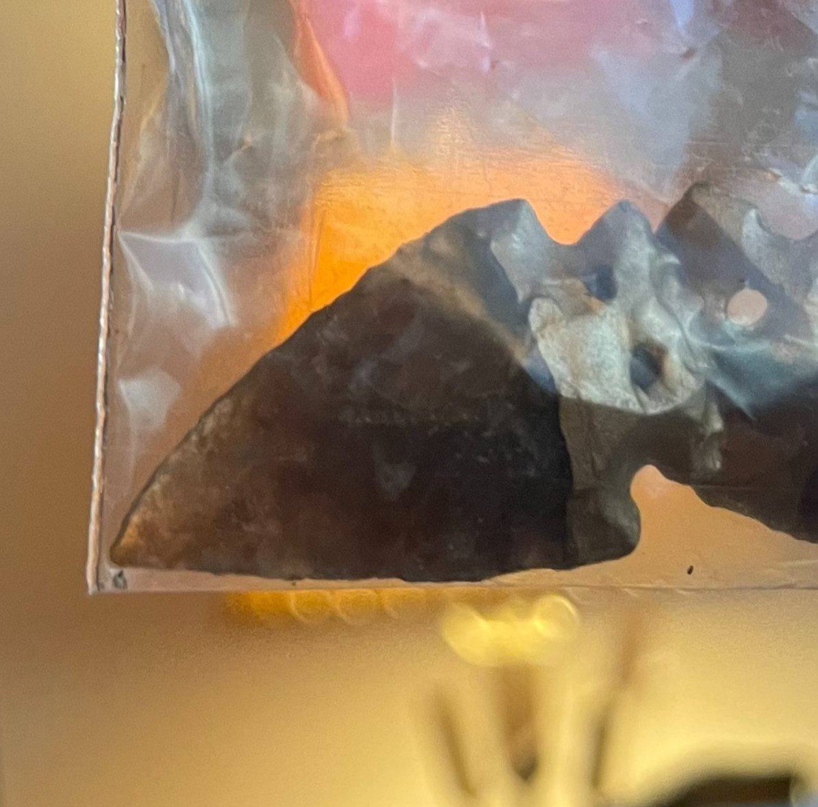 5 HAND-CARVED AGATE STONE ARROWHEAD PENDANTS-NATIVE AMERICAN/MOUNTAIN MAN-CRAFTS