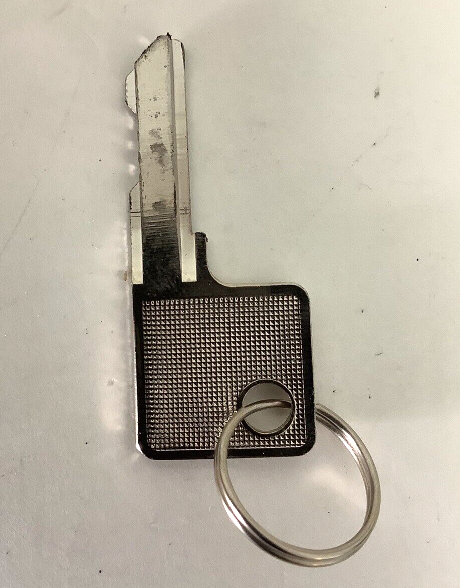 SpeedFeed Shotgun Medium Gun Lock for Motorcycle WITH KEY INCLUDED!!!!!!