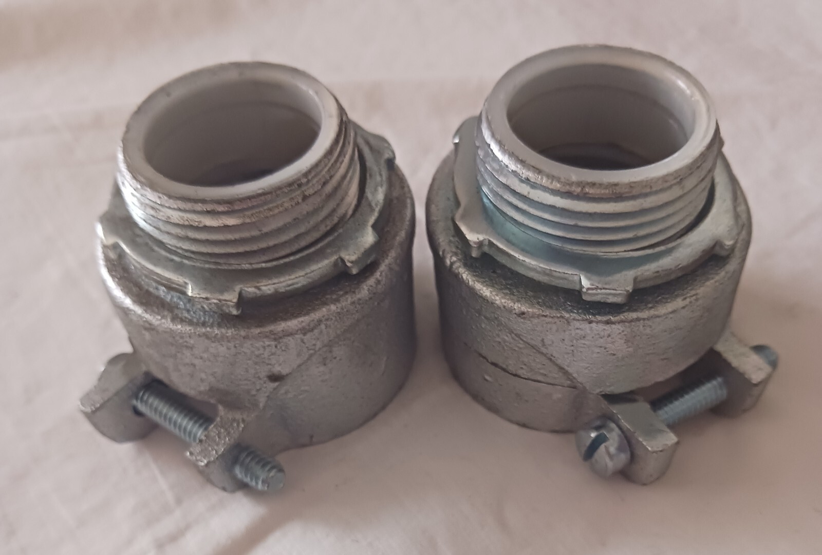 OZ Gedney Straight Squeeze Connector 24-100T. 1" (Lot of 4) NEW. Free Shipping