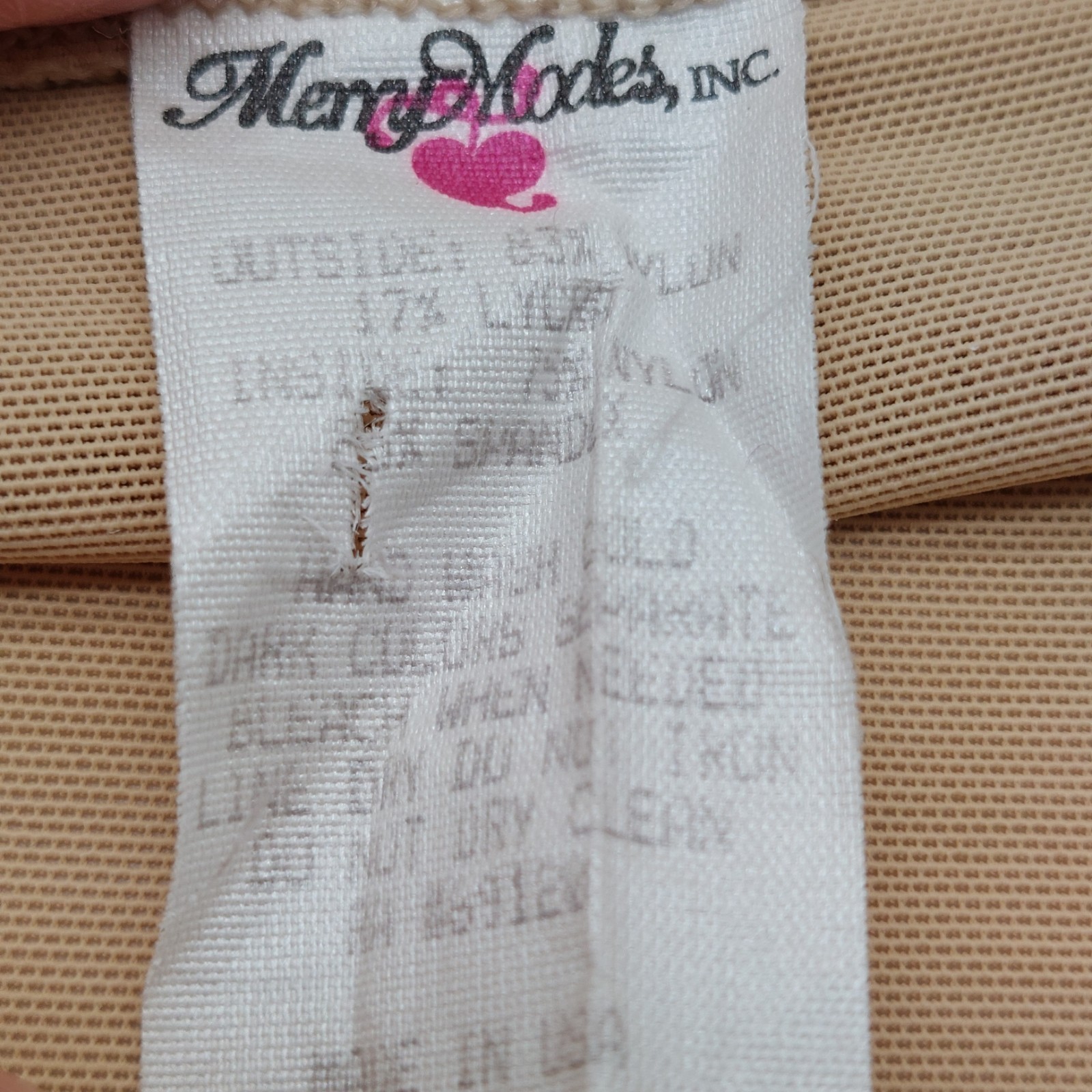 Merry Modes Size 33/34 Slip Amore Comform Slit Nude Shapewear Control Maxi