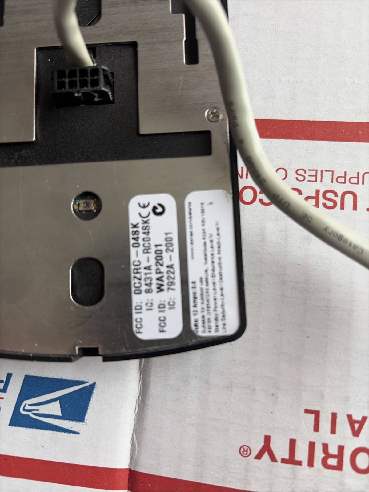 RC-04-MCT-W Pure IP Reader Controller No bracket.