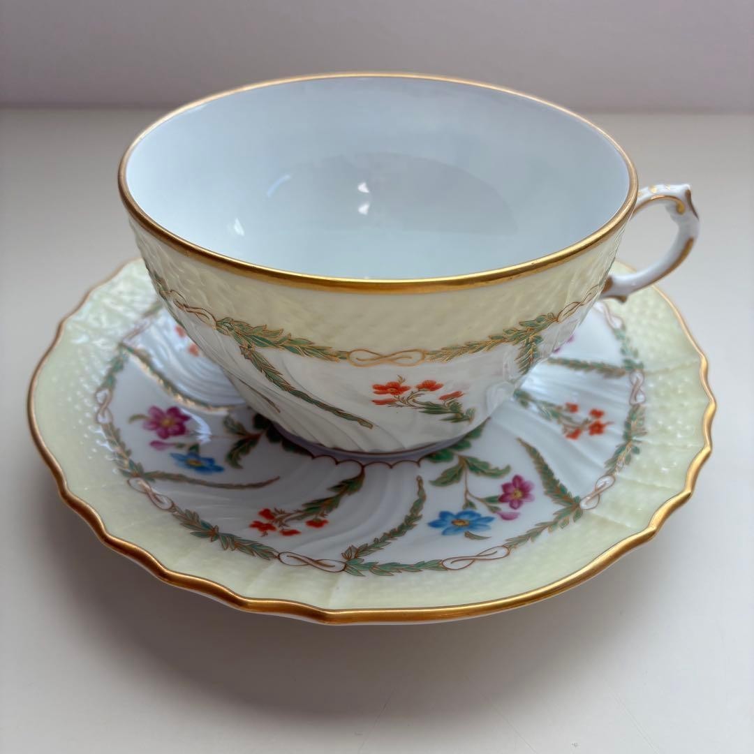 Richard Ginori Ghirlanda Cup and Saucer Set Used Free Shipping