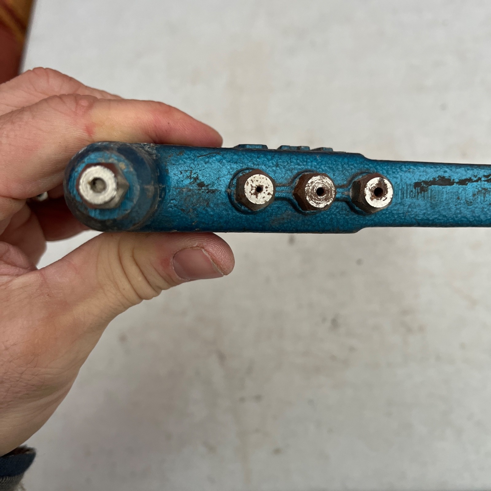 CAI Heavy Duty Aluminum Rivet Gun / Hand Riveter w/4 Nozzles & Nozzle Spanner