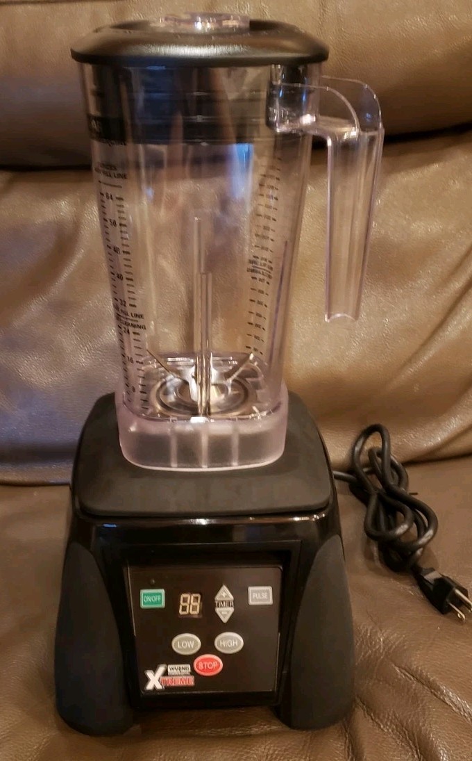 Waring MX1100XTX Xtreme 3 1/2 hp Commercial Blender with Electronic Keypad