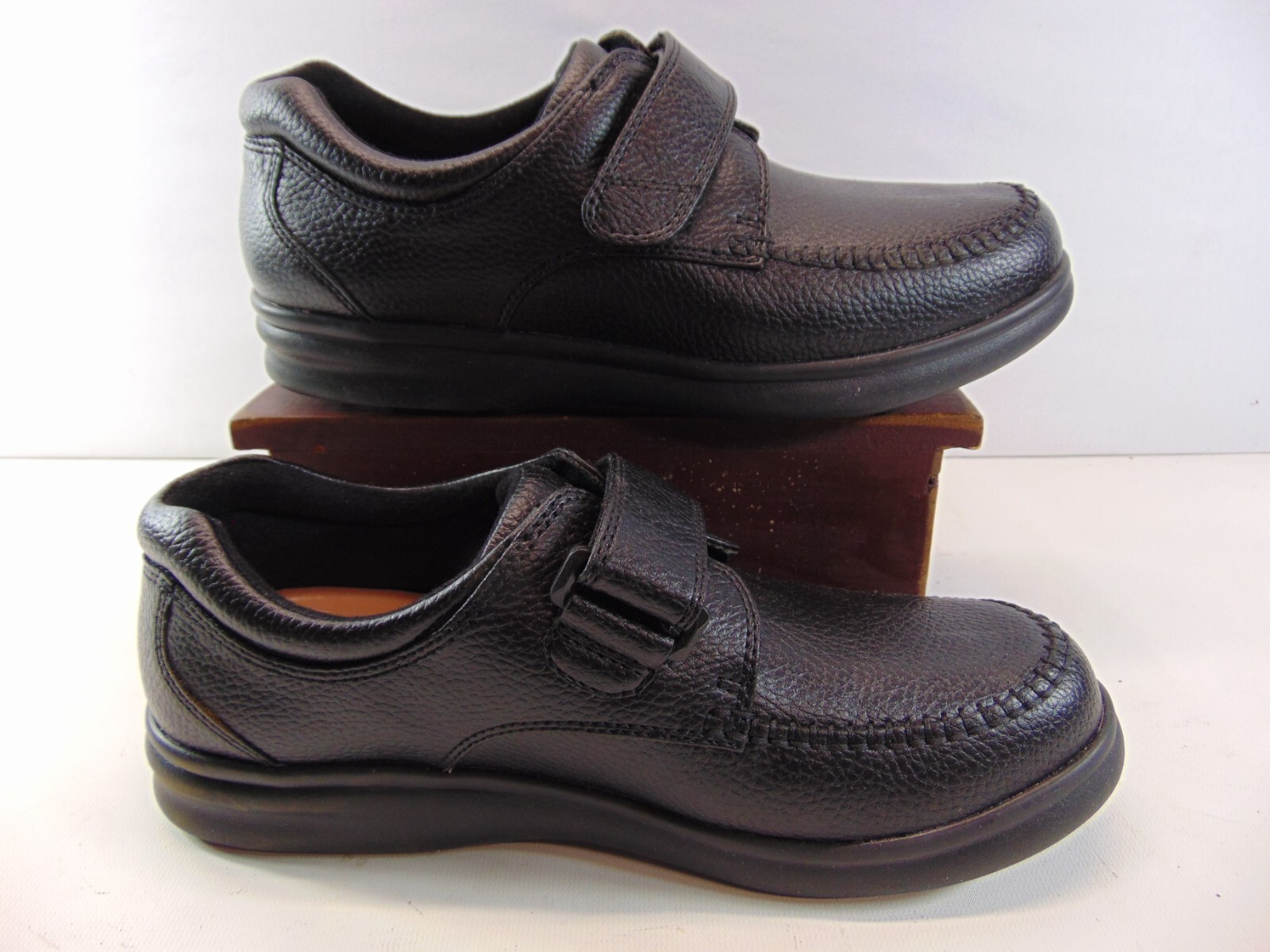 Bell Horn Orthopedic Shoes 8 1/2M Black #5910 Therapeutic Shoes