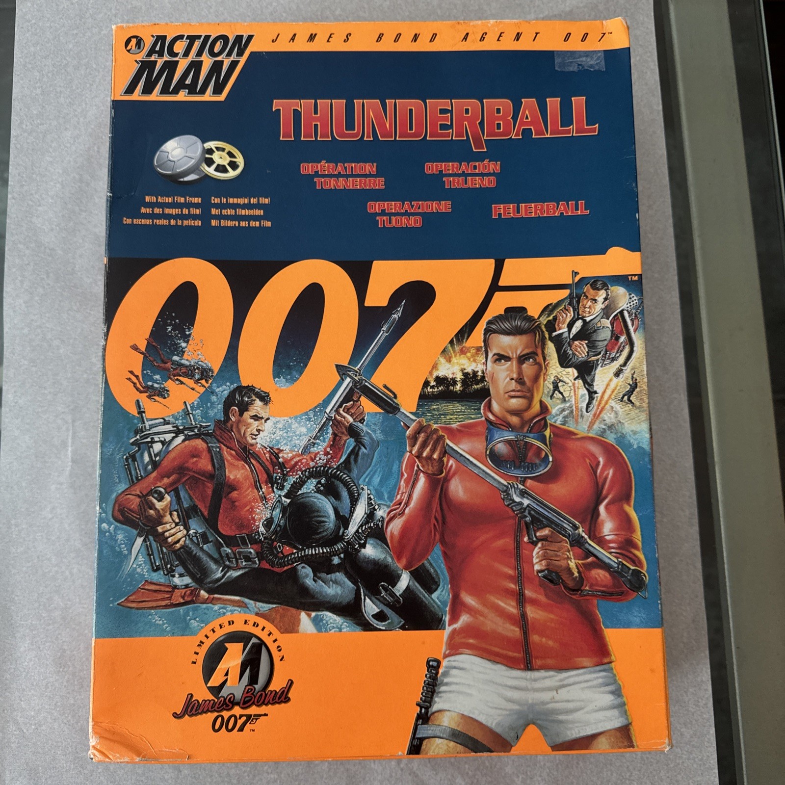 1997 Hasbro Action Man James Bond 007 Thunderball Fast Ship