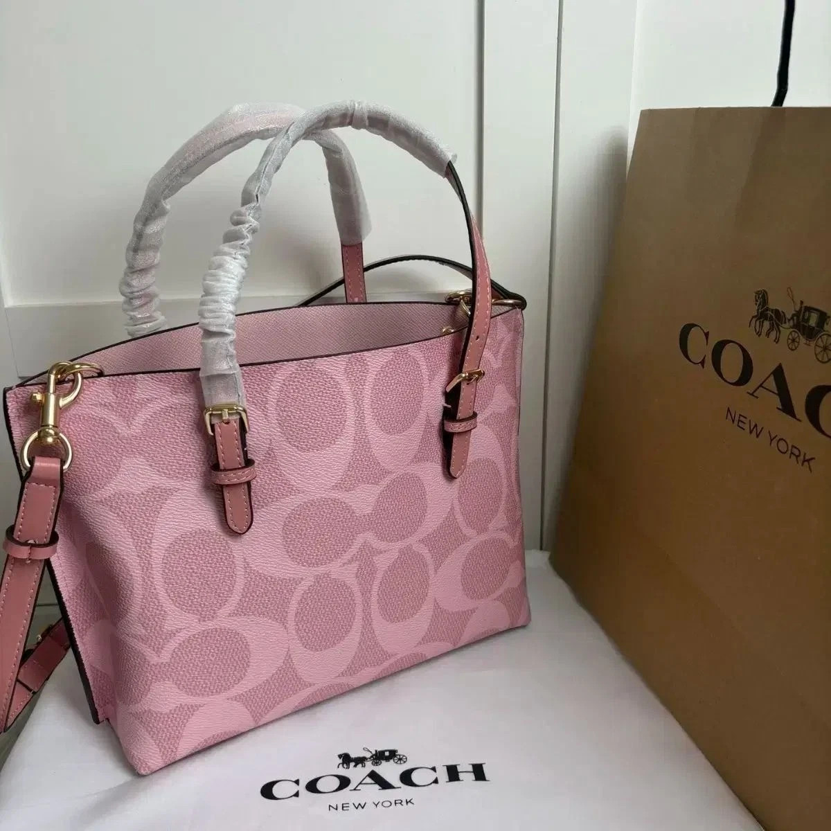 COACH CAL50 Mollie Tote Bag 25 Signature Canvas Pink Handbag Crossbody Outlet!