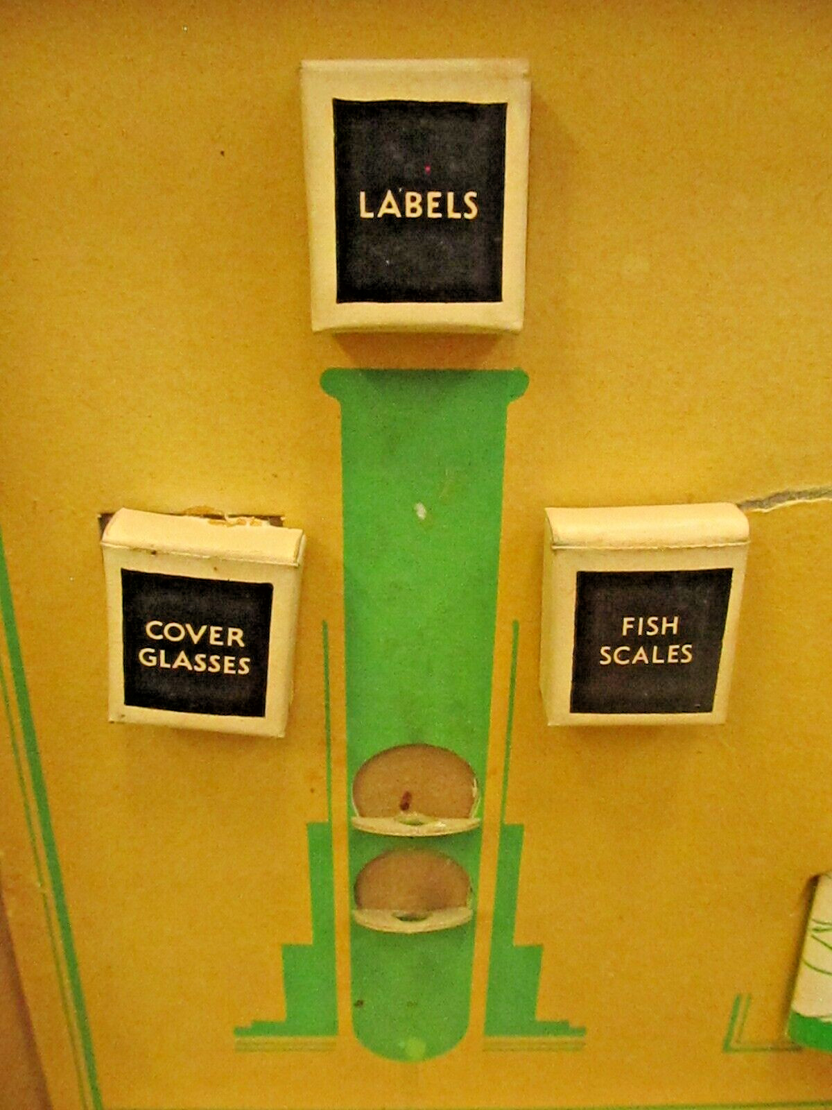 Vintage '38 Gilbert No.8 microscope set with Polaroid jr