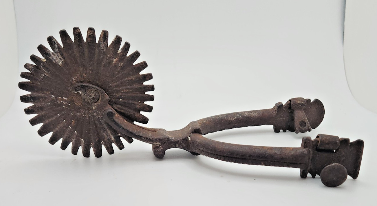 Antique Chilean Huaso Spur 7'' Rowel 3''