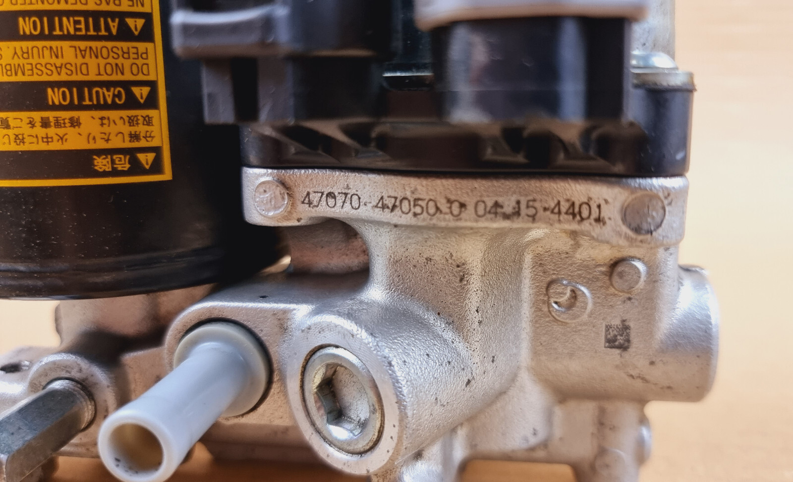 Toyota Prius 2010-2015 Anti lock Pump Assembly Brake booster 47070-47050 Oem