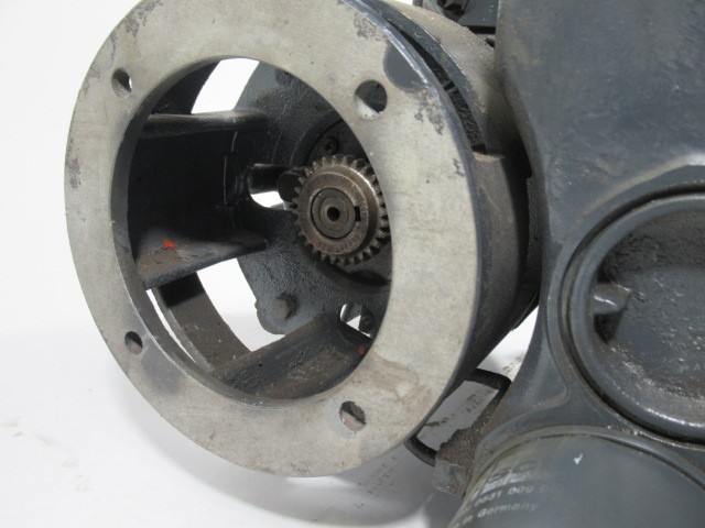 Busch 040-138 Vacuum Pump 20Mbar 1Litre Type SAF30 USED