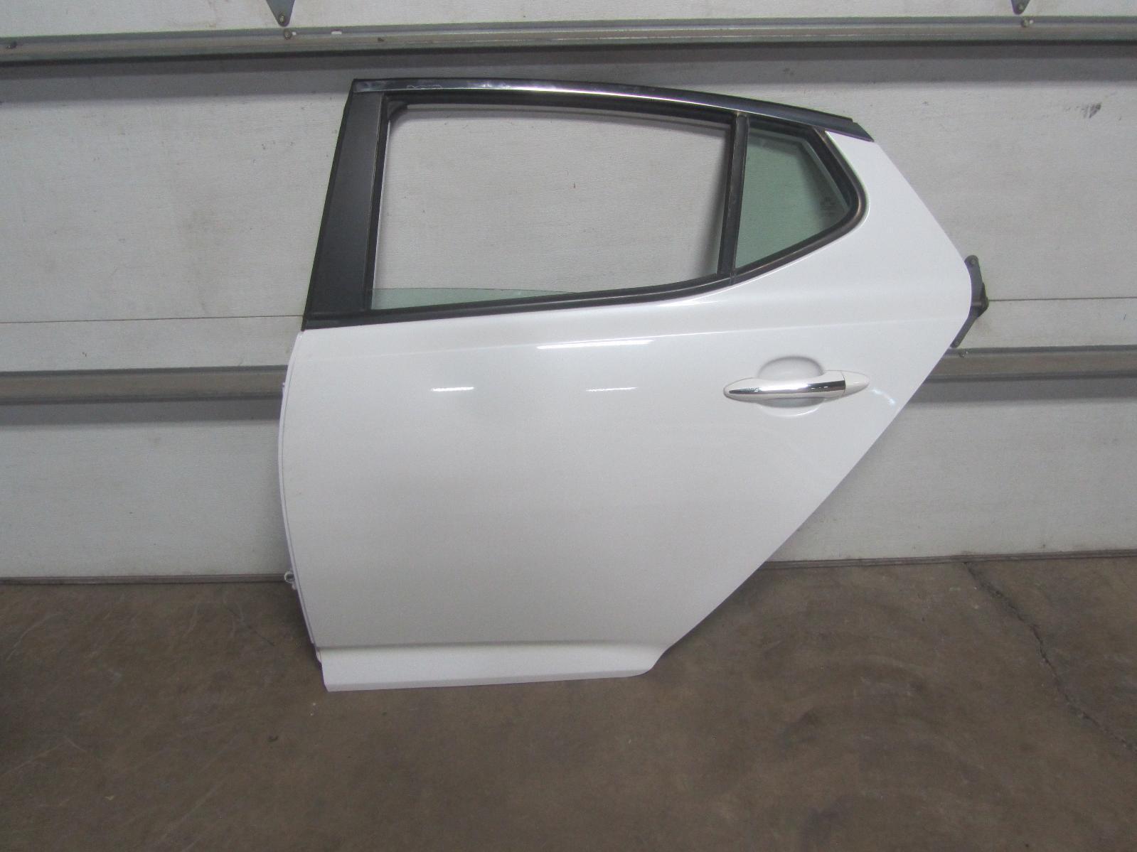 11-15 KIA OPTIMA LR Left Driver Rear Door Left Rear Door Snow White Pearl SWP