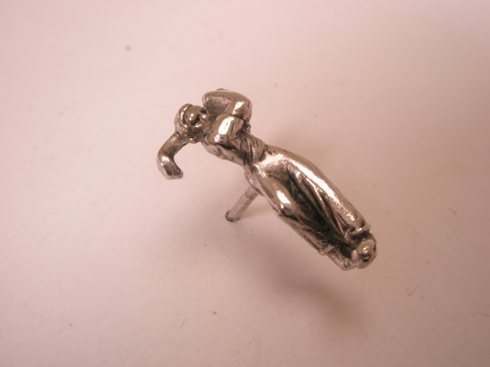 Golfer Golfing Follow Thru Vintage Tie Tack Lapel Pin club tournament l pga m118