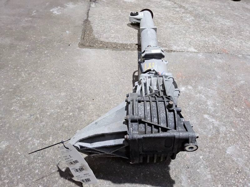 2009-2017 Chevy Traverse Rear Axle Differential Carrier Assembly OEM