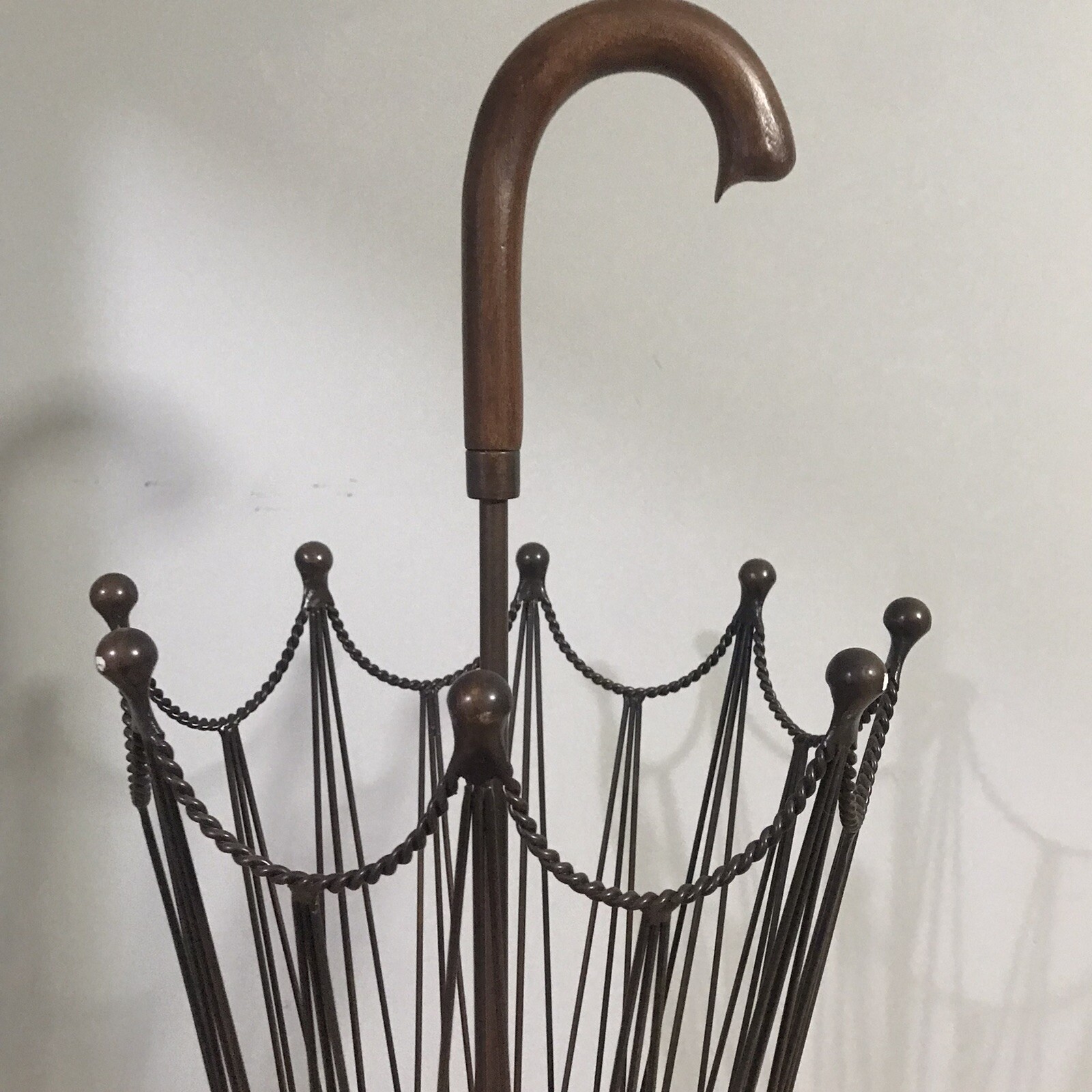 Umbrella Stand Umbrella Shaped Holder Metal wire wood handle 31” Pier 1