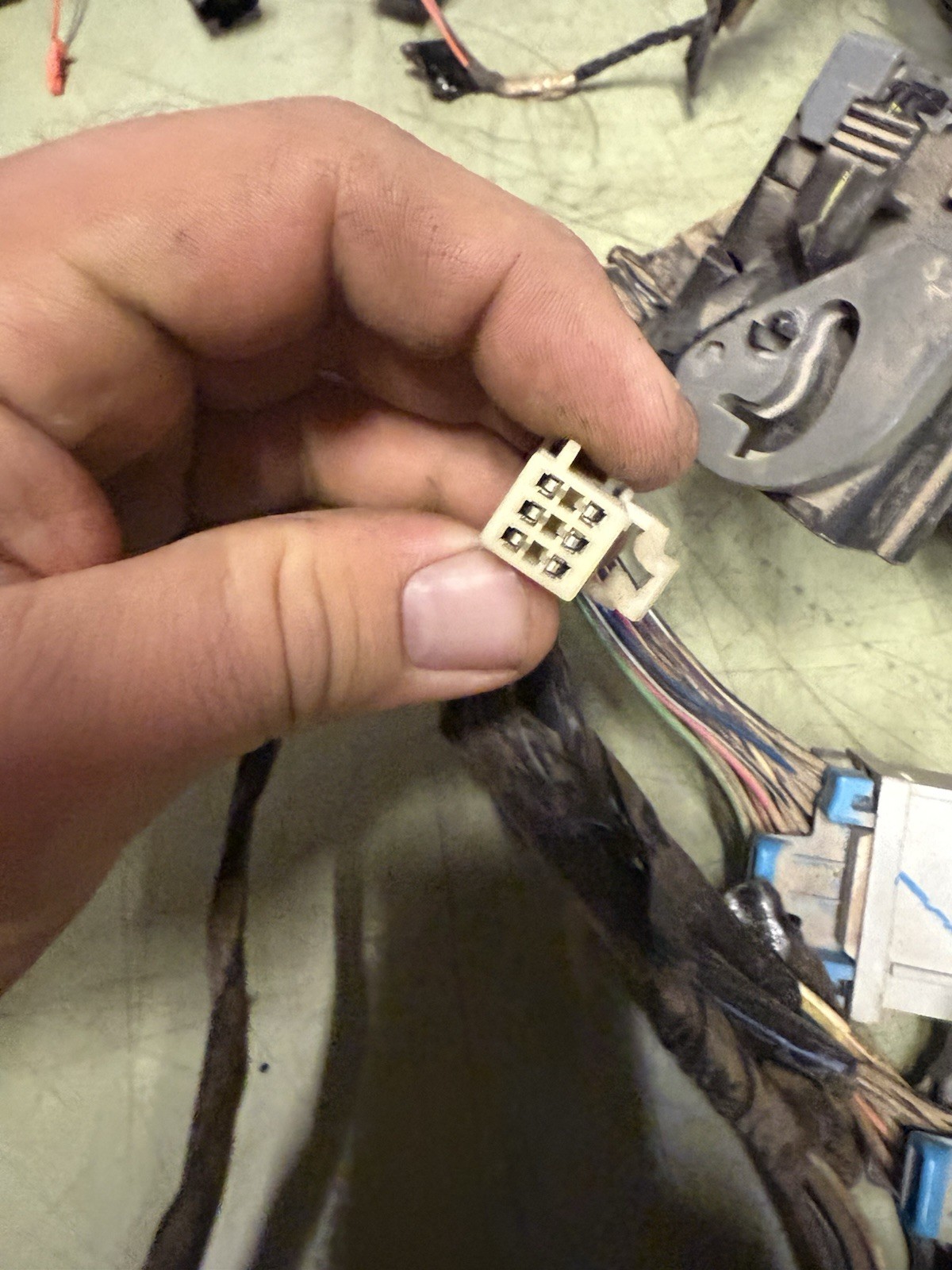 2005 Chevy GMC Silverado 2500 LLY Crew Cab Dashboard Wiring Harness