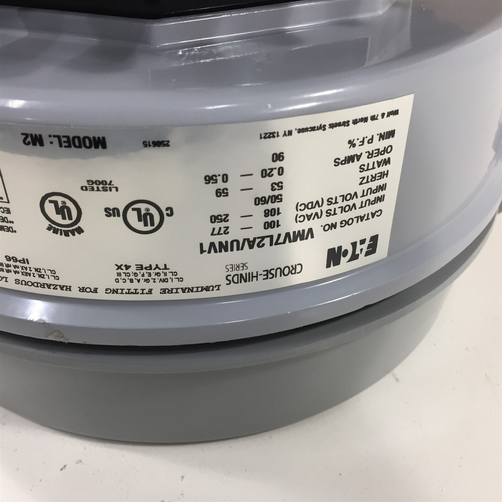 Crouse Hinds Eaton VMV7L2A/UNV1 LED 59W Hazardous Location Fixture