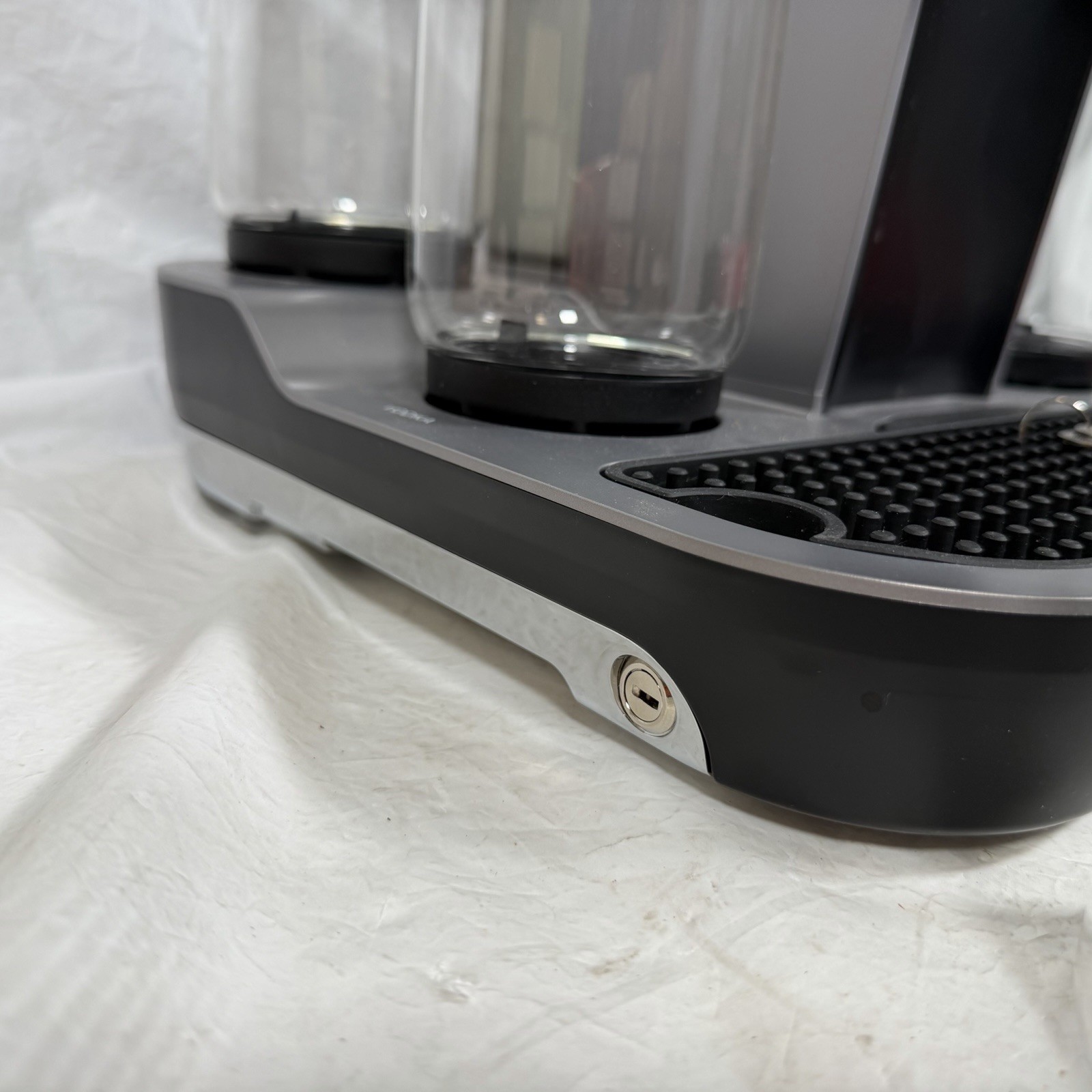 Bartesian 55306 Premium Pro Cocktail Machine Complete Keys Bottles Tested Clean