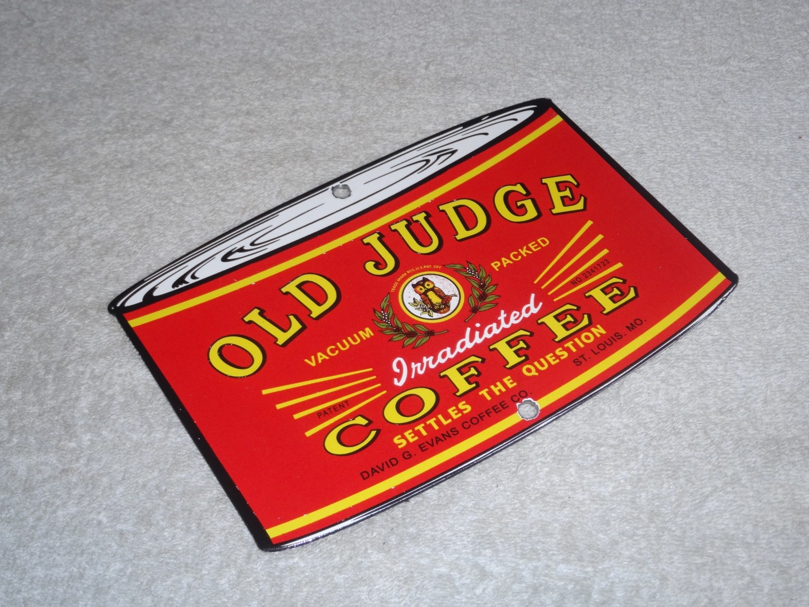 VINTAGE OLD JUDGE COFFEE CAN +OWL 7 3/4" PORCELAIN METAL SODA, GASOLINE OIL SIGN