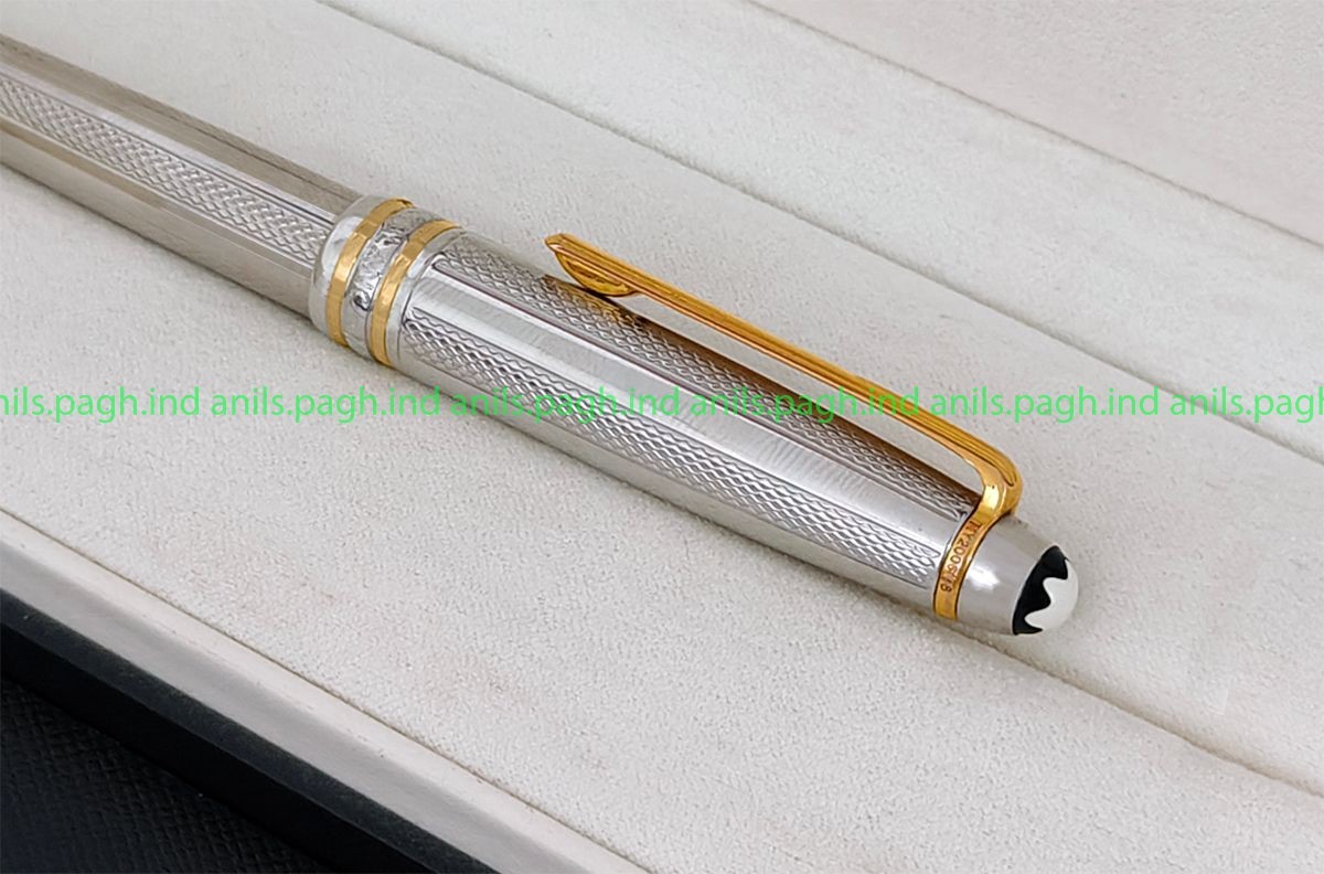 Refurbished# Montblanc Meisterstuck Solitaire 163 Ballpoint Pen with Gold Trim