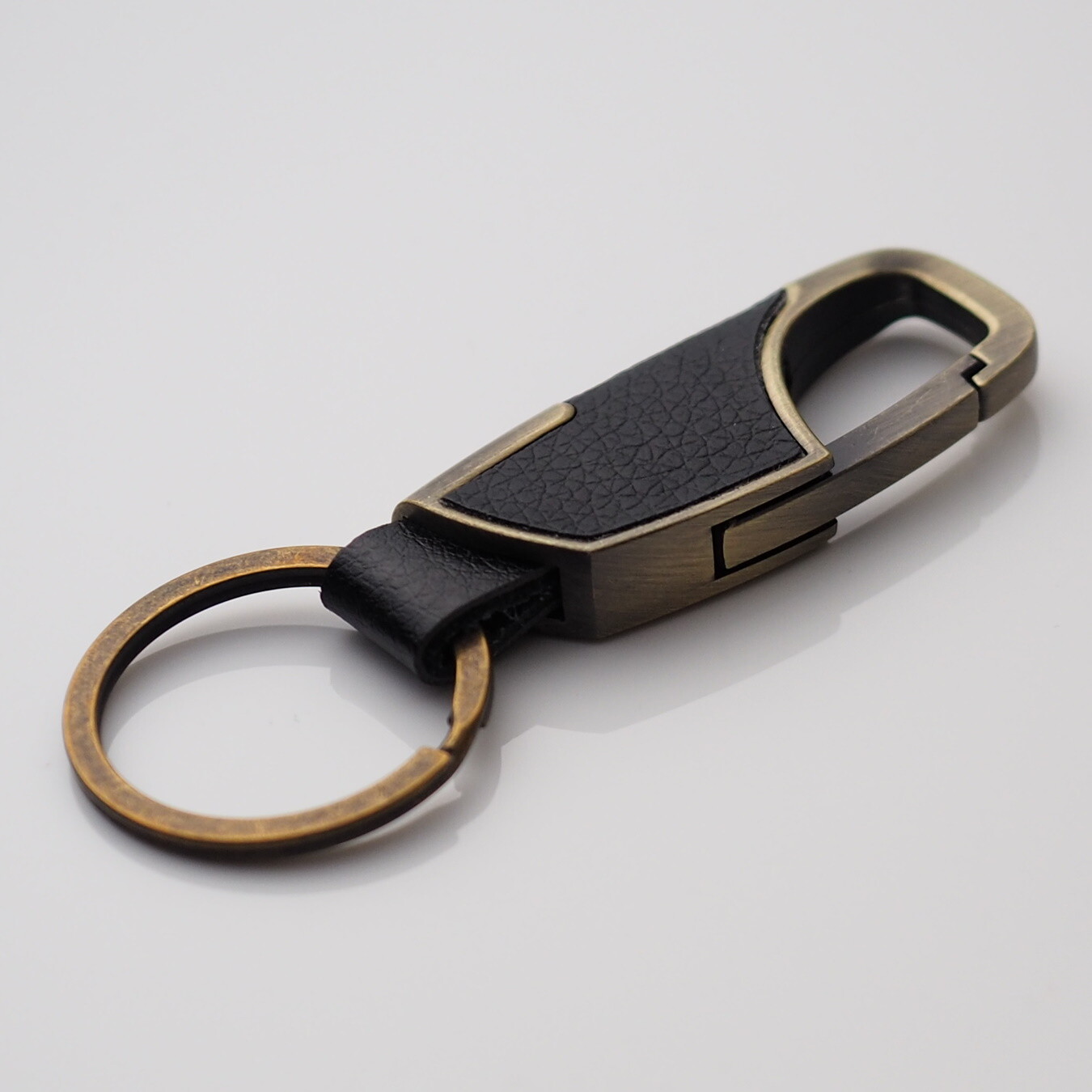 Men's Women's Black Leather & Bronze Clip Keychain Car Key Ring Fob Holder