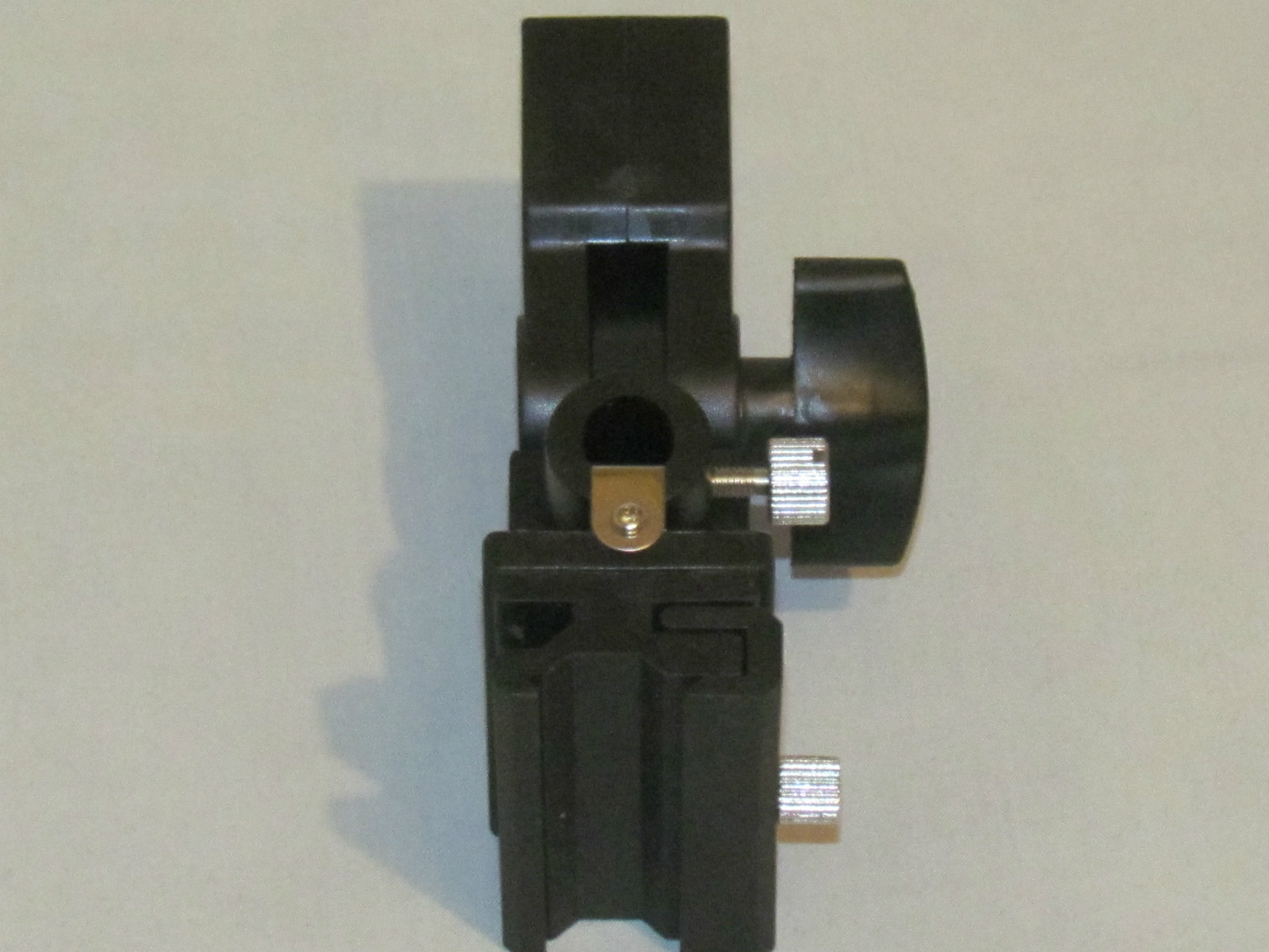 Universal hot Flash Shoe Umbrella Holder Swivel Light Stand Bracket B type DSLR