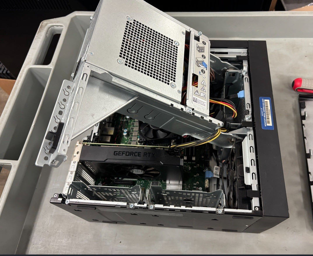 DELL PRECISION 3640 TOWER i7-10700 @ 2.9GHz, 32GB RAM, NO HDD/OS