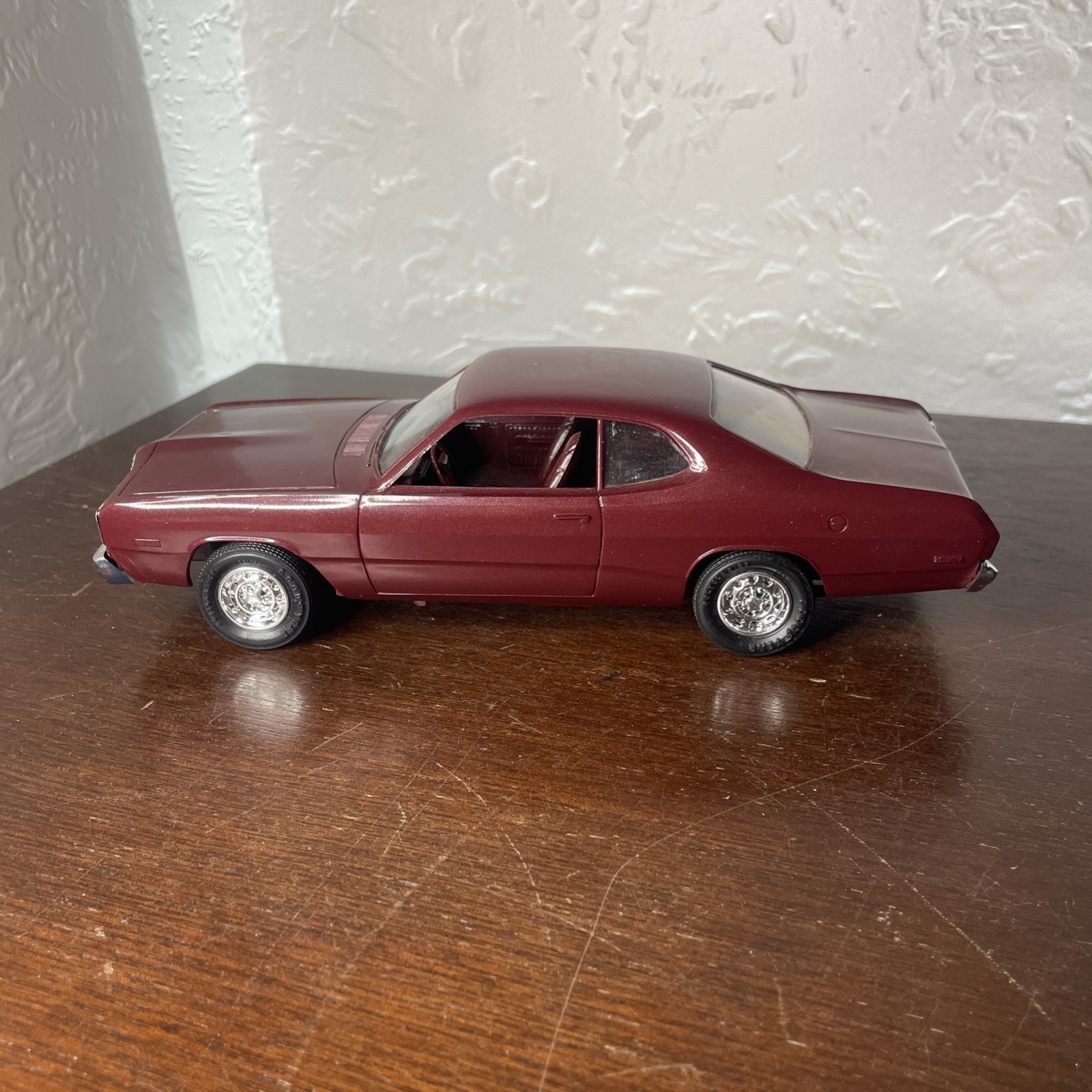 MPC 1975 Dodge Dart Promo 1/25 Scale Model Car no box