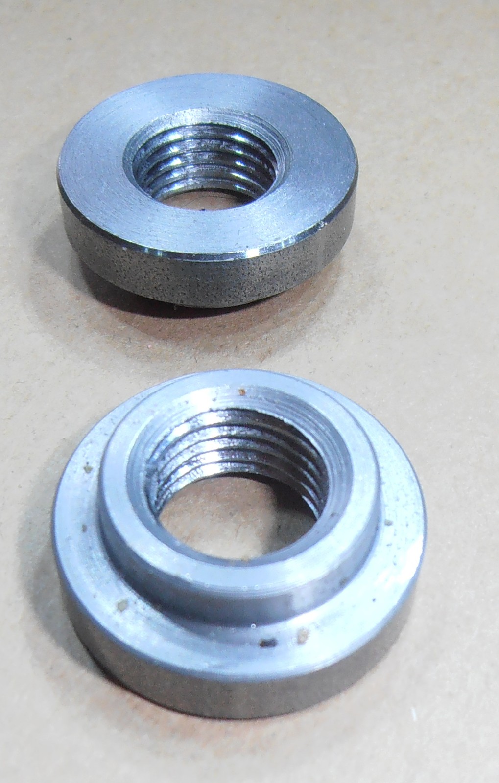 1/4" NPT Weld Bungs "STEEL" (non Chinese) one piece MADE IN THE USA.