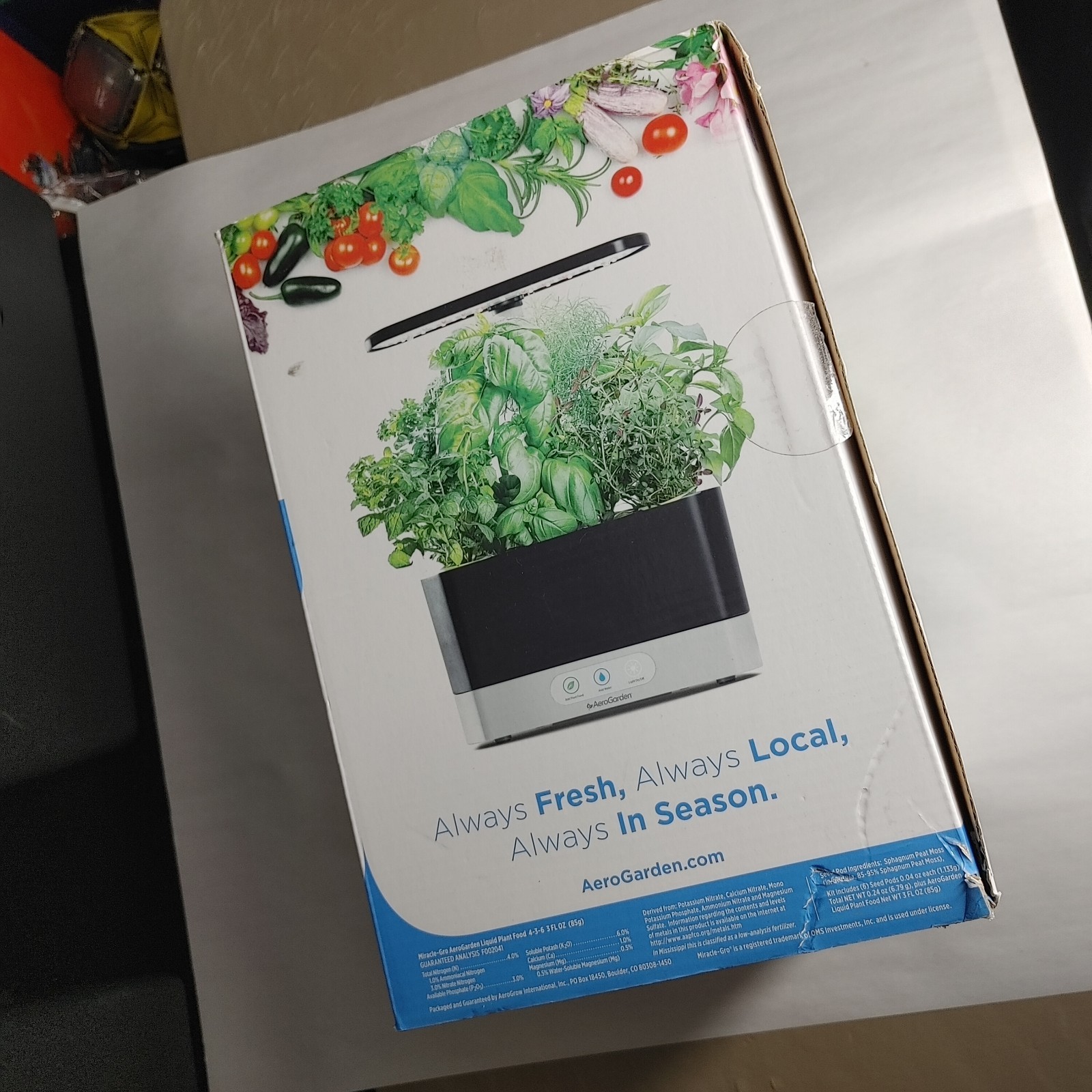 Aerogarden In-Home Garden System Harvest 6 Pods (Opened Box)