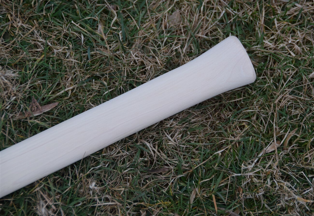 HICKORY 24" OFFSET BROAD AXE HANDLE ~ Unfinished ~ Right or Left ~ Amish Made