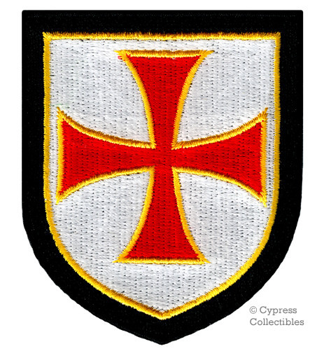 RED KNIGHTS TEMPLAR SHIELD PATCH CRUSADES RELIGIOUS MORALE embroidered iron-on