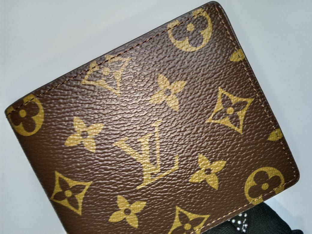Louis Vuitton Monogram Bifold Wallet Authentic Vintage Leather Brown