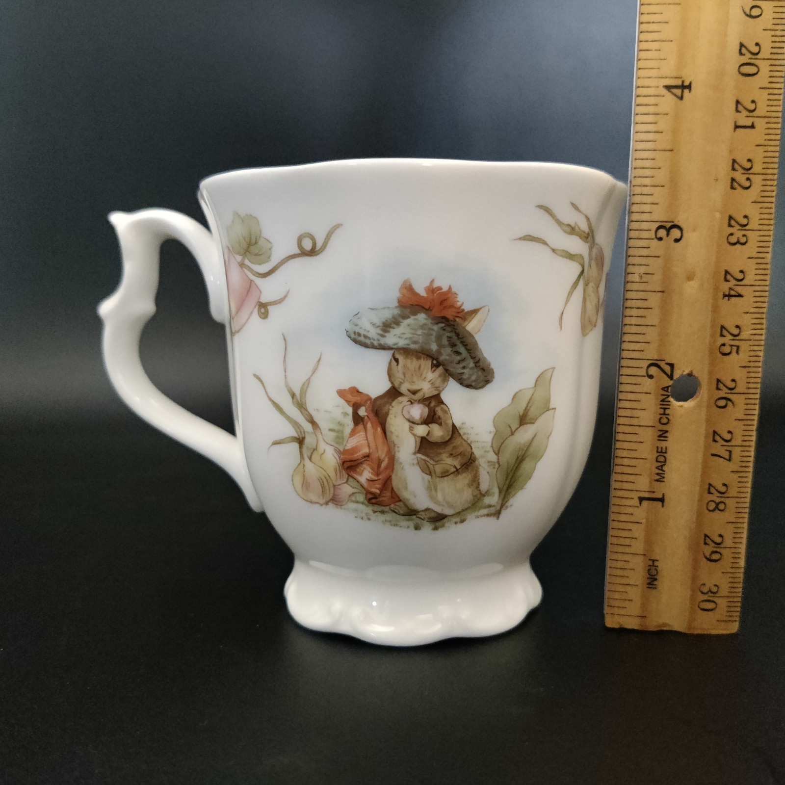 Vtg Royal Albert Benjamin Bunny Mug from The World of Beatrix Potter Series 1986